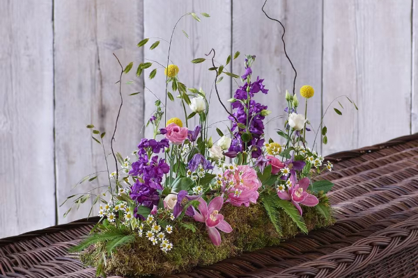 Arranjos florais funerários com orquídeas