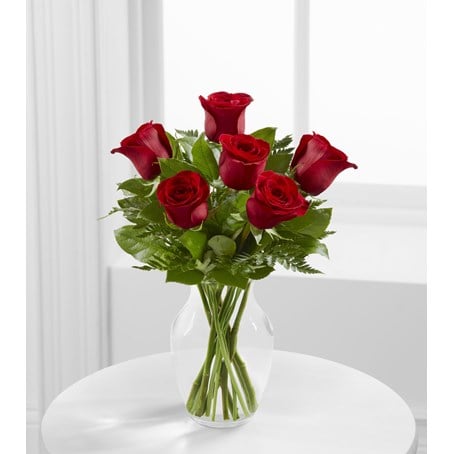 The FTD Simply Enchanting Rose Bouquet